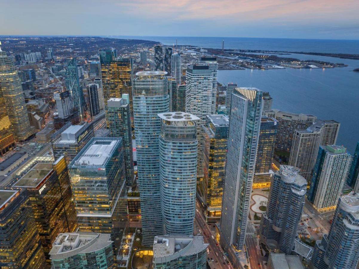 Presidential Suite Heart Of Downtown With Stunning View Toronto Zewnętrze zdjęcie