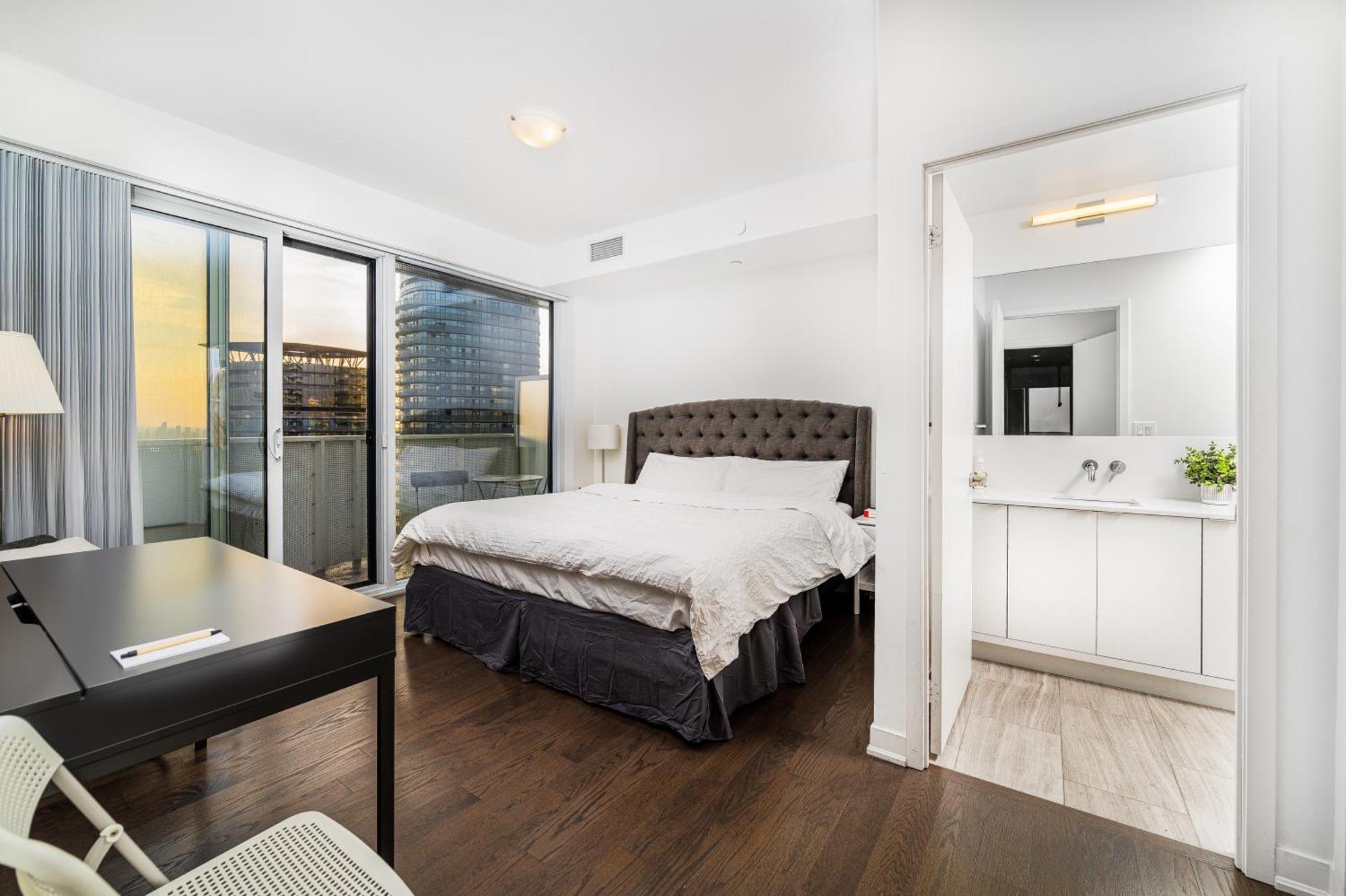 Presidential Suite Heart Of Downtown With Stunning View Toronto Zewnętrze zdjęcie